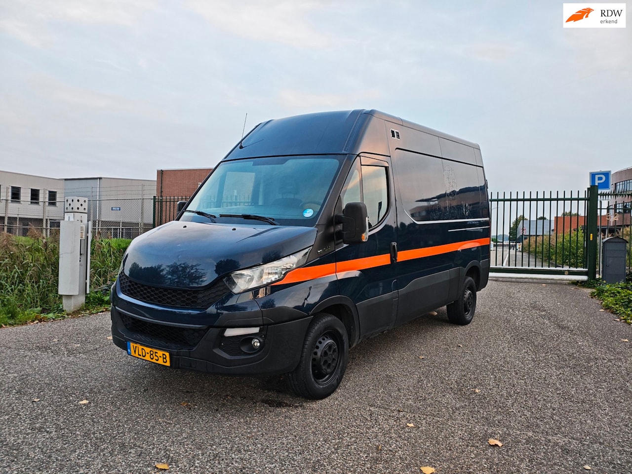 Iveco Daily - 35S13V 2.3 352 H2 Airco! Apk! Nap!!! - AutoWereld.nl