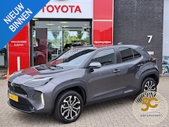 Toyota Yaris Cross - 1.5 Hybrid First Edition APPLE ANDROID 17 INCH LM VELGEN ADAPTIVE CRUISE