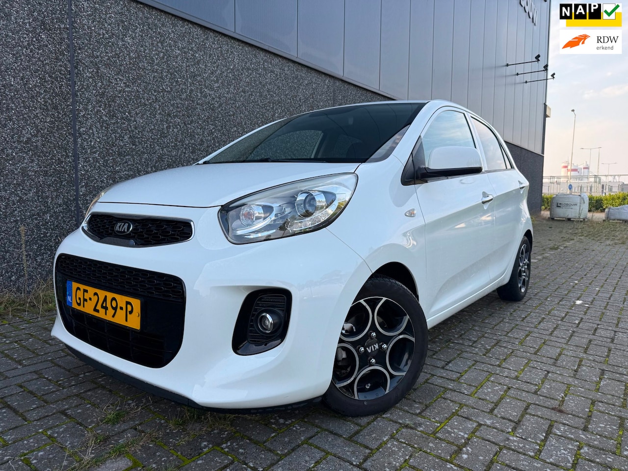 Kia Picanto - 1.0 CVVT First Edition/Cruise/Clima/Nieuwe APK en beurt! - AutoWereld.nl