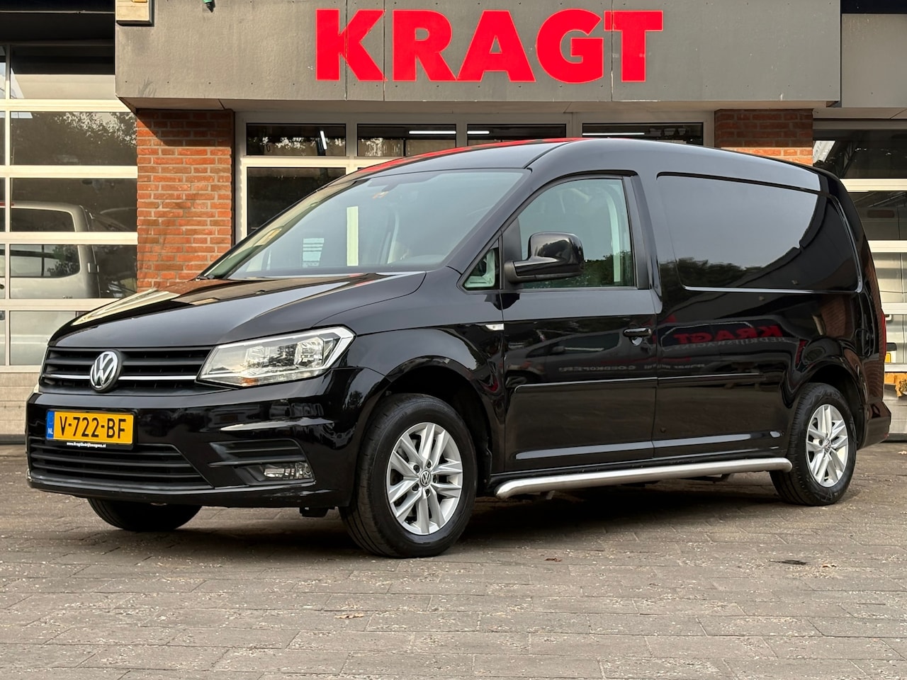 Volkswagen Caddy - 2.0 TDI L2H1|MARGE|AUTOMAAT|EURO6|NAP|stoelverwarming|trekhaak 1500KG|airco|cruise|leer|na - AutoWereld.nl