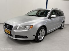 Volvo V70 - 2.5FT Summum AUTOMAAT / LEER
