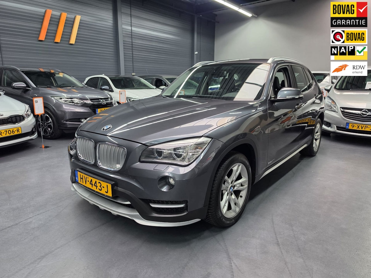 BMW X1 - SDrive20i Executive LED BMW DEALER ONDERHOUDEN NAP NL AUTO - AutoWereld.nl