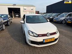 Volkswagen Golf - 2.0 GTI