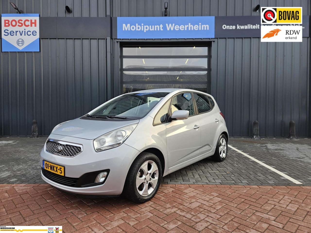 Kia Venga - 1.6 CVVT X-ecutive 46000 km NAP! - AutoWereld.nl