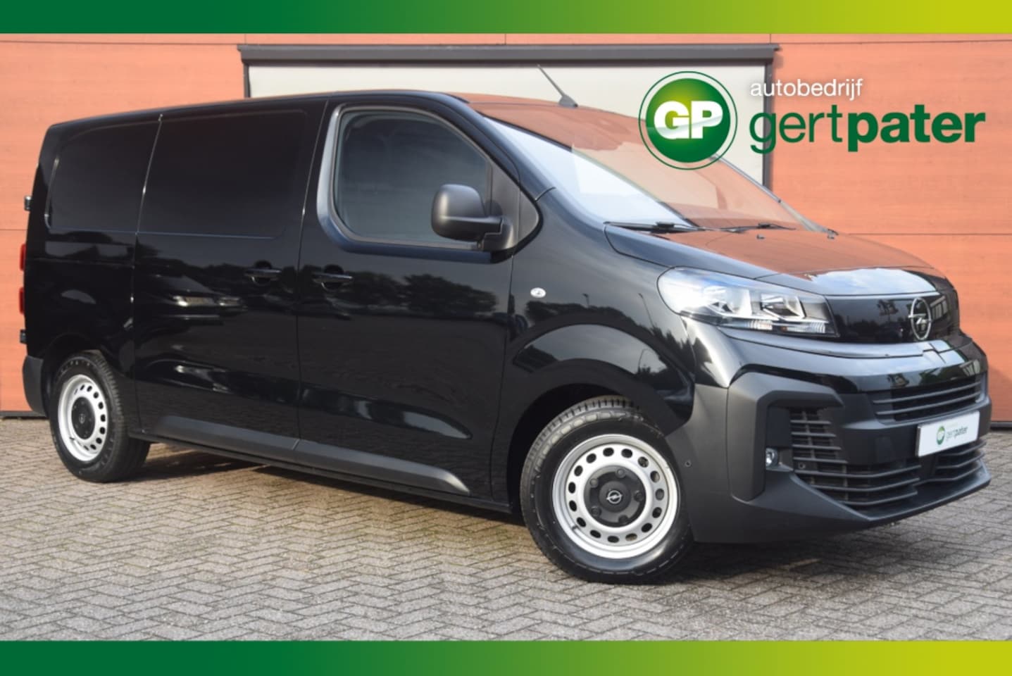 Opel Vivaro Electric - Vivaro-e L2 75kWh Facelift/Bank/PDC/Carplay - AutoWereld.nl