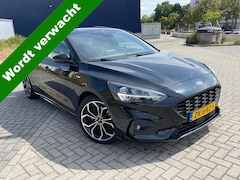 Ford Focus - 2.0 EcoBlue ST Line trekgewicht 1800 kg geremd