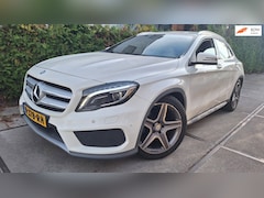 Mercedes-Benz GLA-Klasse - 220 d 4Matic Business ( motor niet goed)