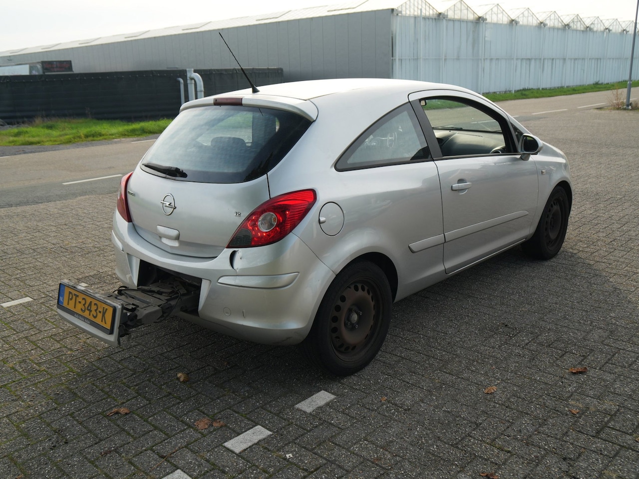 Opel Corsa - 1.2-16V Essentia Fietsendrager Airco - AutoWereld.nl