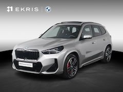 BMW X1 - xDrive30e M Sportpakket Pro | Panoramadak | Driving Assistant Plus | Parking Assistant Plu
