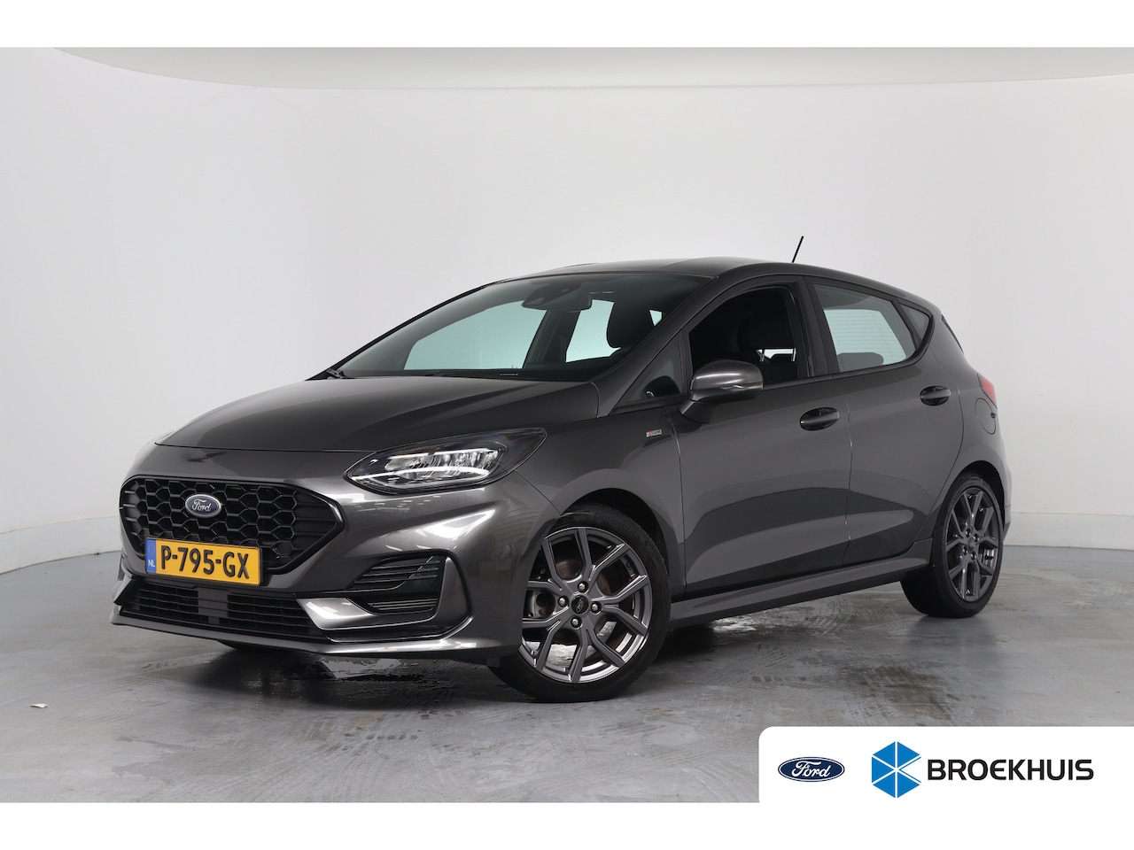 Ford Fiesta - 1.0 EcoBoost Hybrid ST-Line | 1e Eigenaar! | Dealer Onderhouden! | Trekhaak | Navi By App - AutoWereld.nl