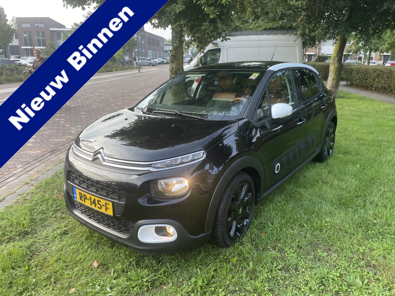 Citroën C3 - 1.2 PureTech S&S Shine | nieuw riem 2025 | eerste eigenaar | - AutoWereld.nl