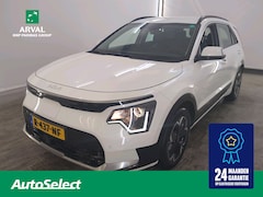 Kia Niro EV - 64.8 kWh 204pk DynamicLine | SOH 100% | Nieuwe Model | Half Leder/Stof | CarPlay | Navigat