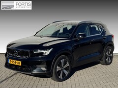 Volvo XC40 - 1.5 T4 Plug-in hybrid Plus Bright NL-AUTO | 360 CAMERA | STOELVERWARMING