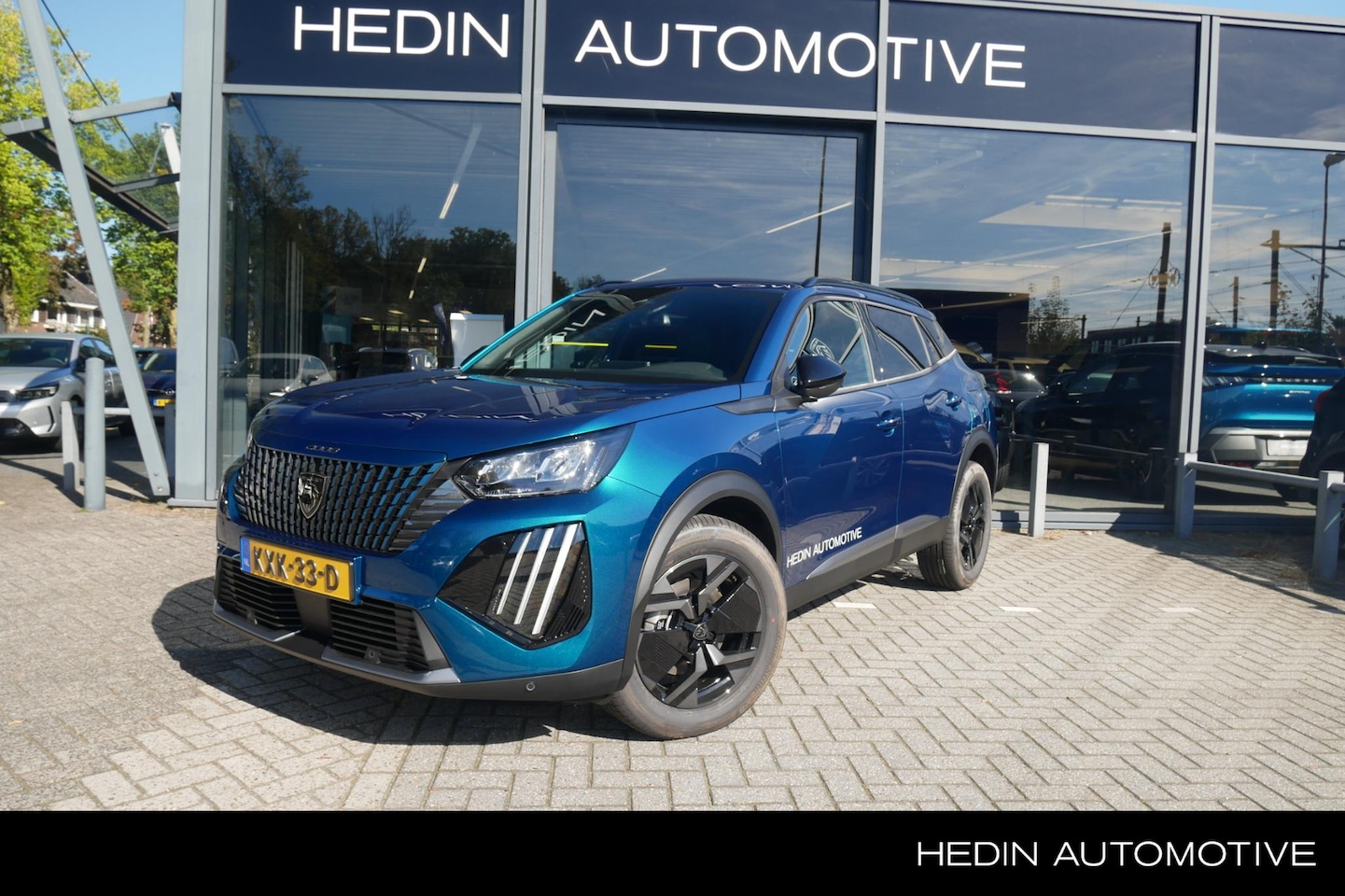 Peugeot 2008 - 1.2 Hybrid 145 GT | Nieuwste Stoelbekleding! | Camera | PDC Voor+Achter | Keyless Entry/St - AutoWereld.nl