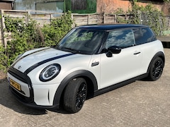 MINI 3-Deurs - 1.5 Cooper Business Edition Business Edition leer ecc navi