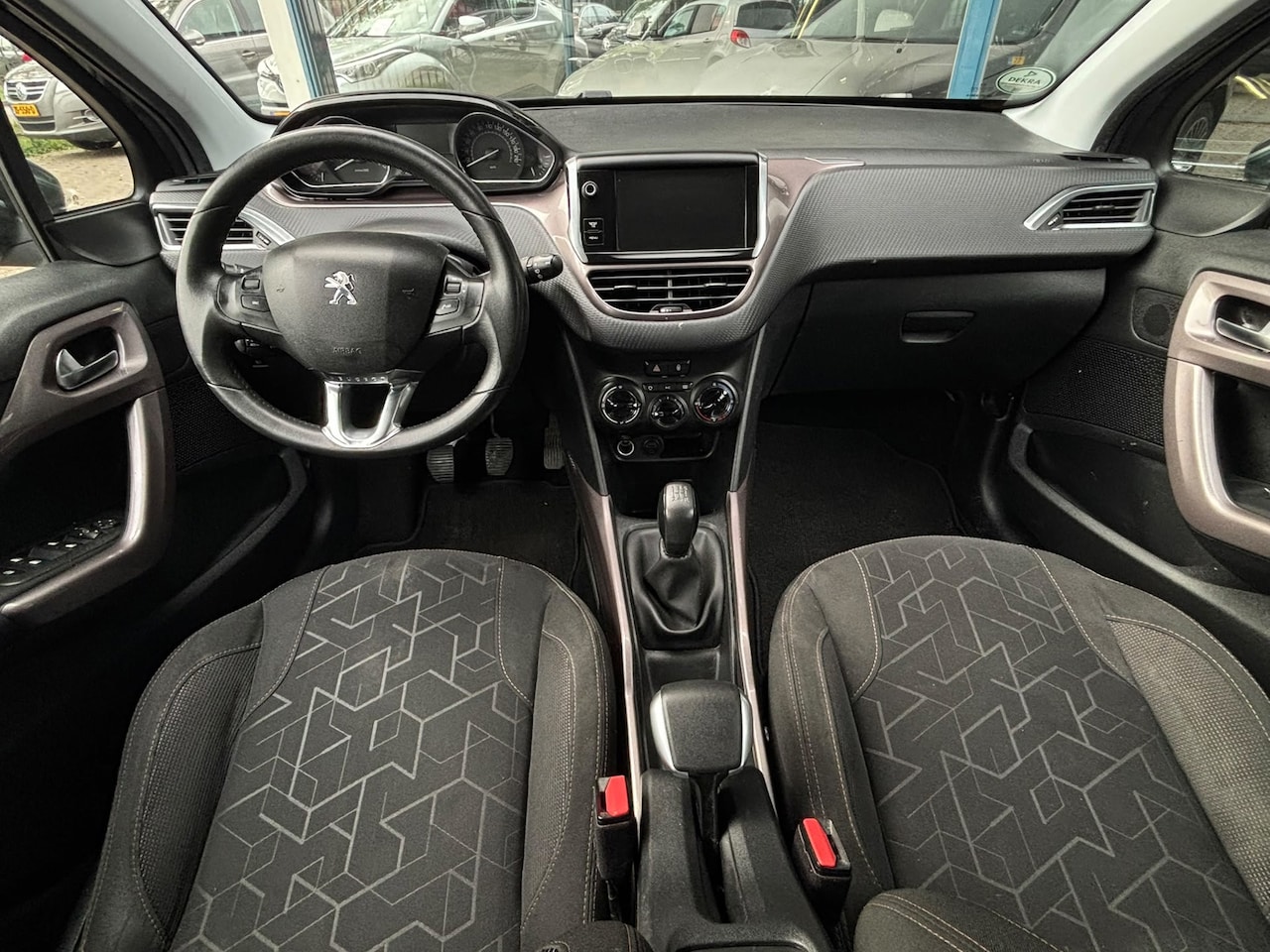 Peugeot 2008 - 1.2 VTi Active 1.2 VTi Active