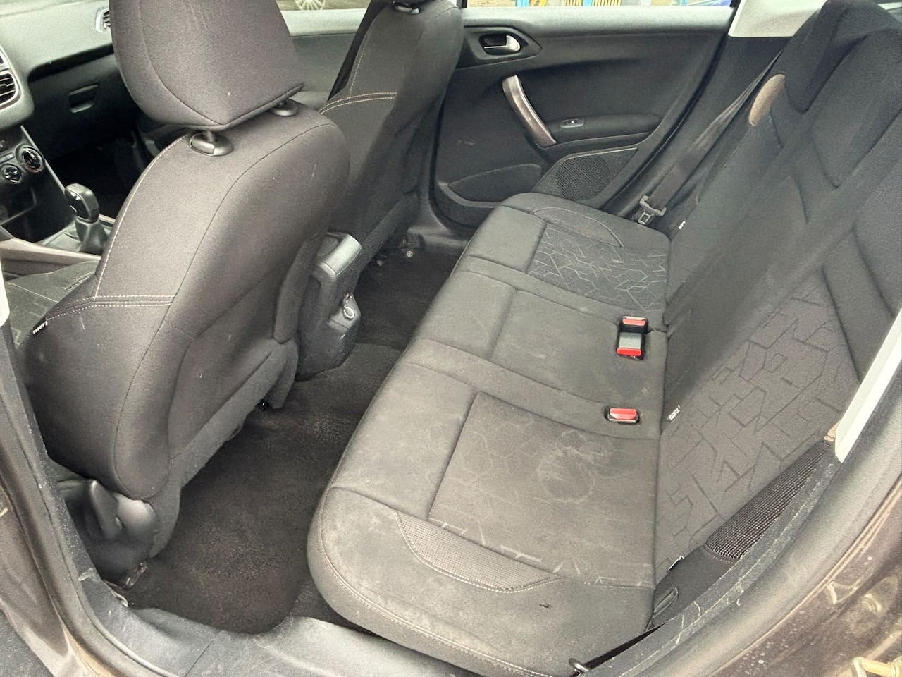 Peugeot 2008 - 1.2 VTi Active 1.2 VTi Active