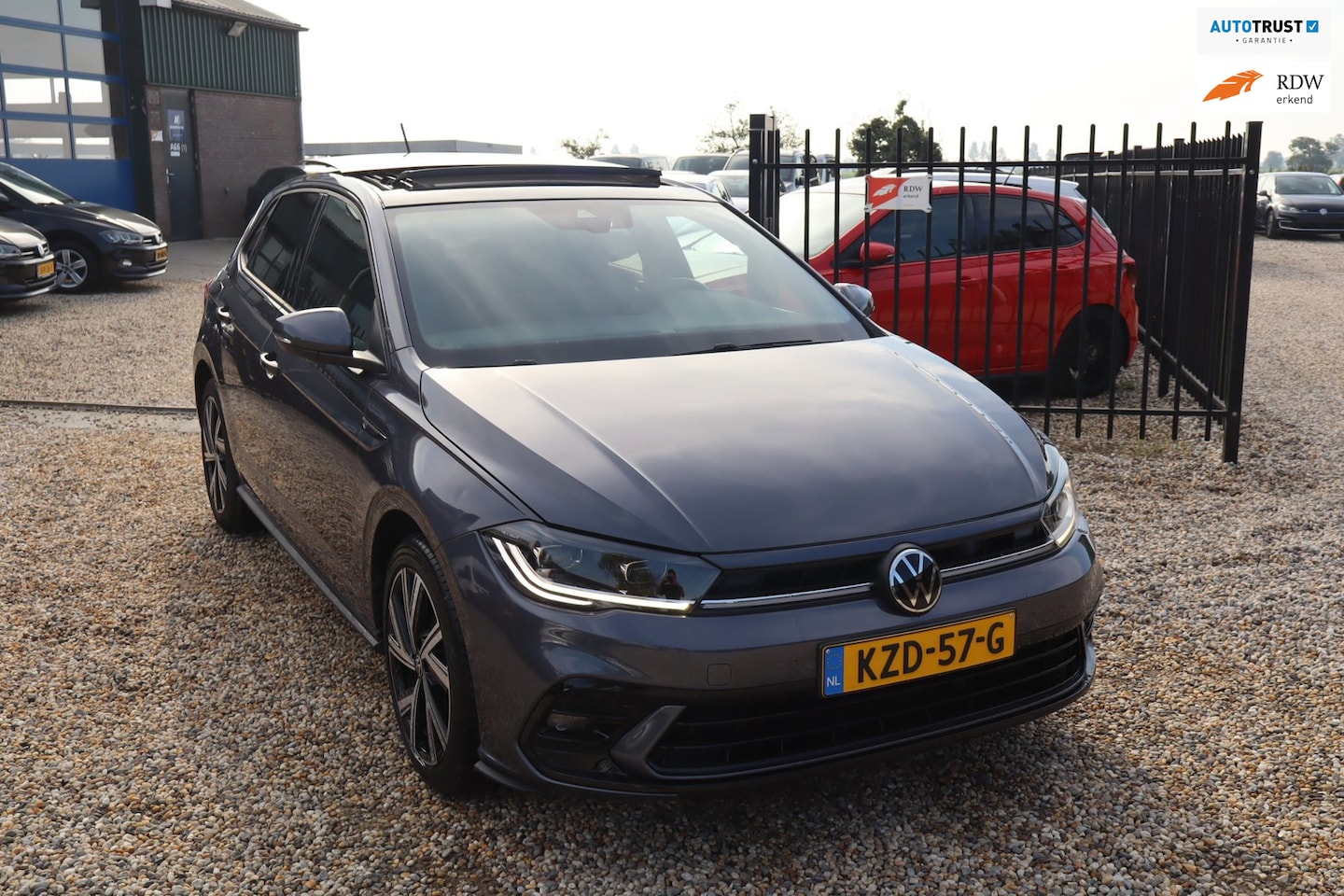 Volkswagen Polo - 1.0 TSI R-LINE 2X PANO DIGI KLOK - AutoWereld.nl
