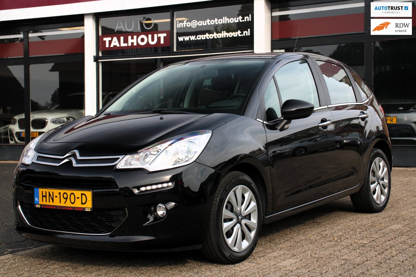 Citroën C3 - 1.2 PureTech Feel Edition - NAVIGATIE, CRUISE CONTROL, BLUETOOTH, PDC, DISTR.RIEM V.V. - AutoWereld.nl