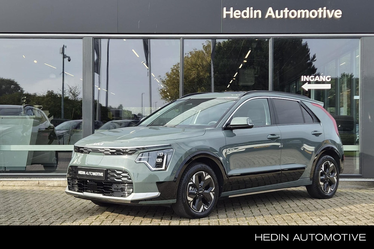 Kia Niro EV - ExecutiveLine 64.8 kWh | Leder | Schuif-/kanteldak | Stoelverwarming en -ventilatie | Came - AutoWereld.nl