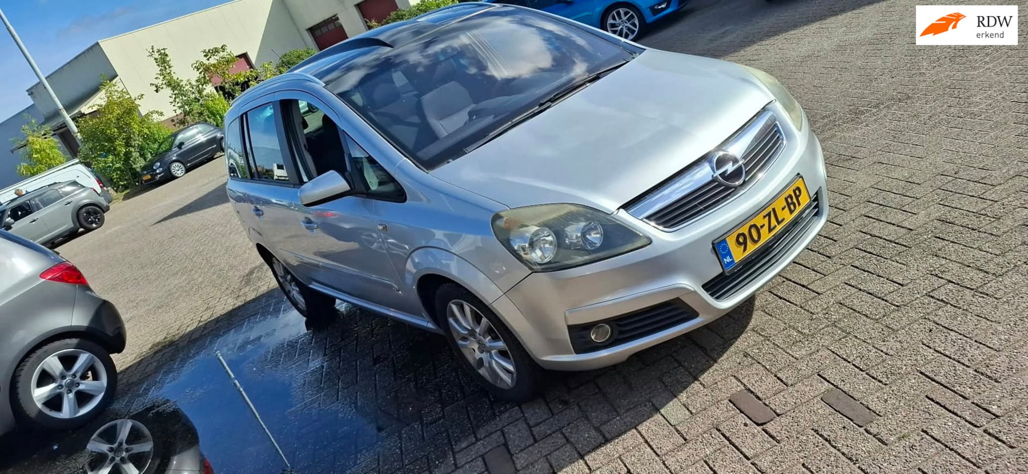 Opel Zafira - 2.2 Temptation apk 03-03-2027/export/Lees advertentie! - AutoWereld.nl