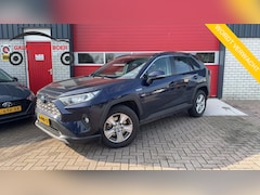 Toyota RAV4 - 2.5 Hybrid Active TREKHAAK / CAMERA / CARPLAY / FULL LED / CLIMA / PDC / ACC / NL-AUTO