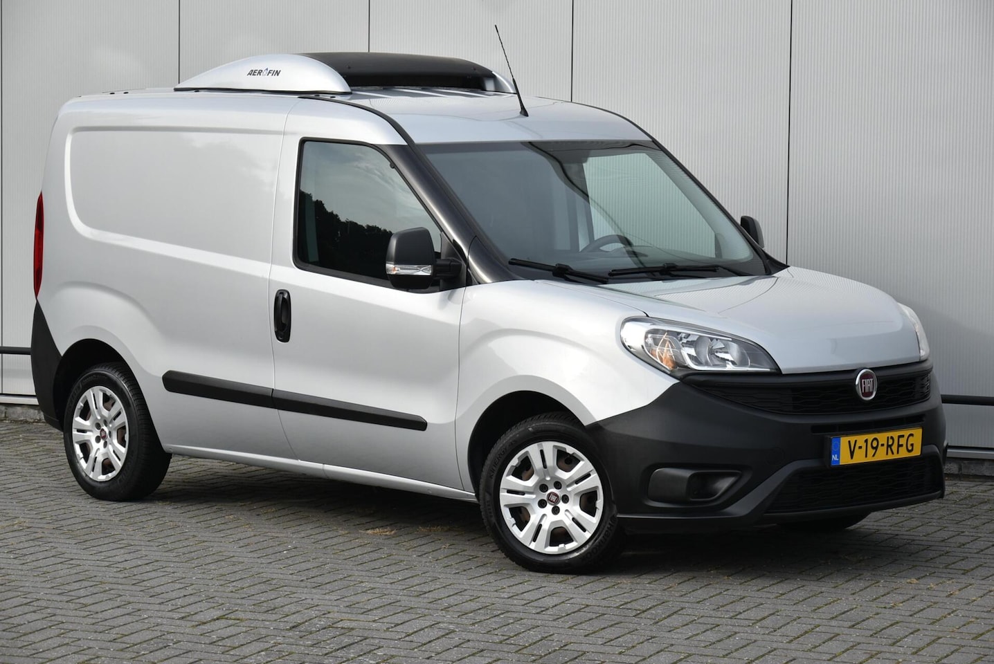 Fiat Doblò Cargo - 1.3 MJ L1H1 SX 1.3 MJ L1H1 SX - AutoWereld.nl