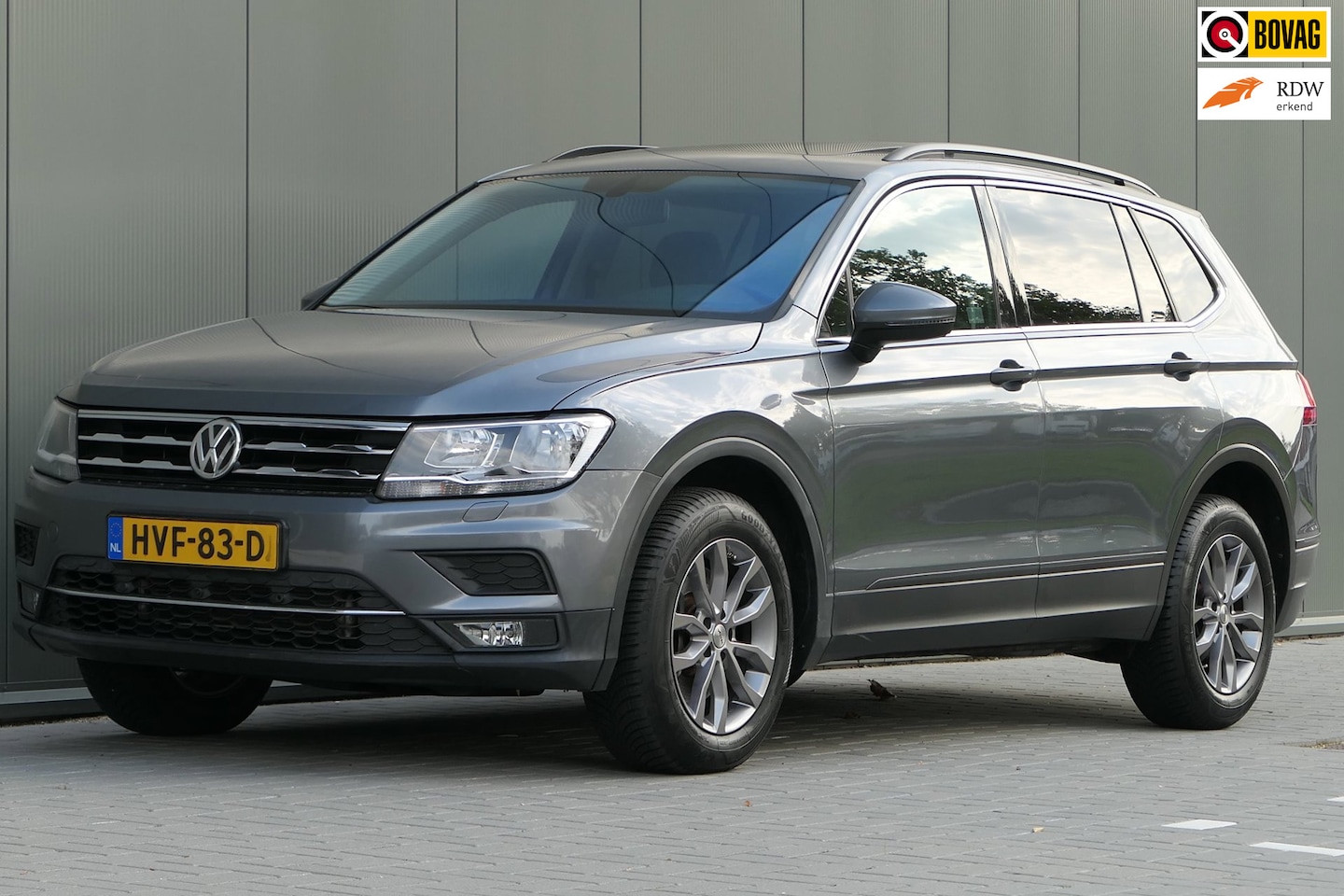 Volkswagen Tiguan Allspace - 2.0 TSI 4Motion Highline Panorama Carplay Stoelverwarming Leder - AutoWereld.nl