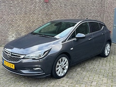 Opel Astra - 1.4 Turbo 150pk Innovation Carplay Camera 6-Bak Led