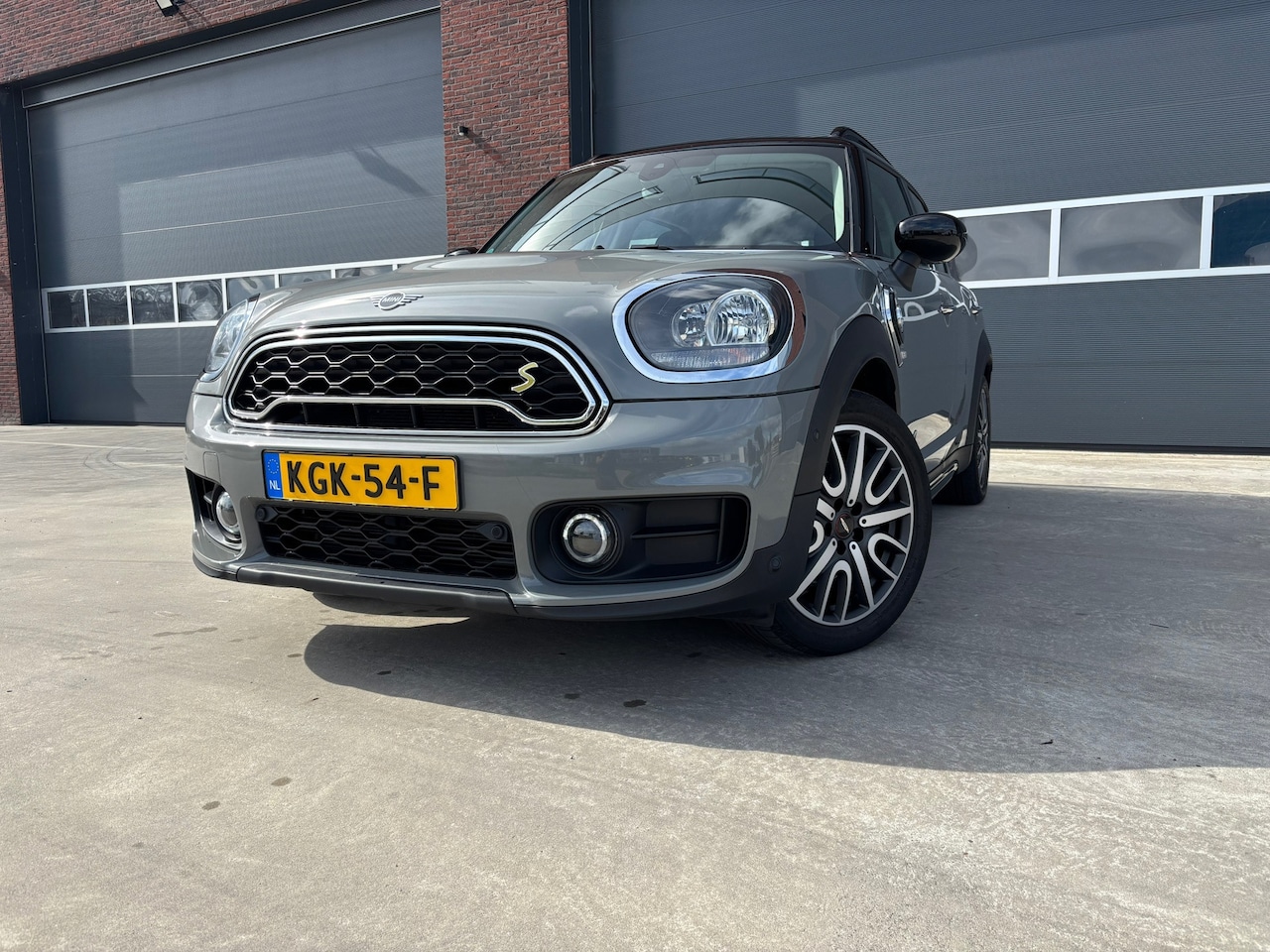 MINI Countryman - 1.5 Cooper S E ALL4 Chili Plug in Hybride* Automaat* Climat* zeer mooie kleur stelling - AutoWereld.nl