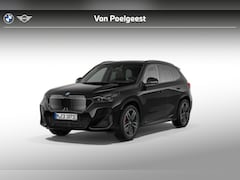BMW iX1 - eDrive20 67 kWh M Sport Edition | M Sportpakket Pro | Innovation Pack | Comfort Pack | Tra