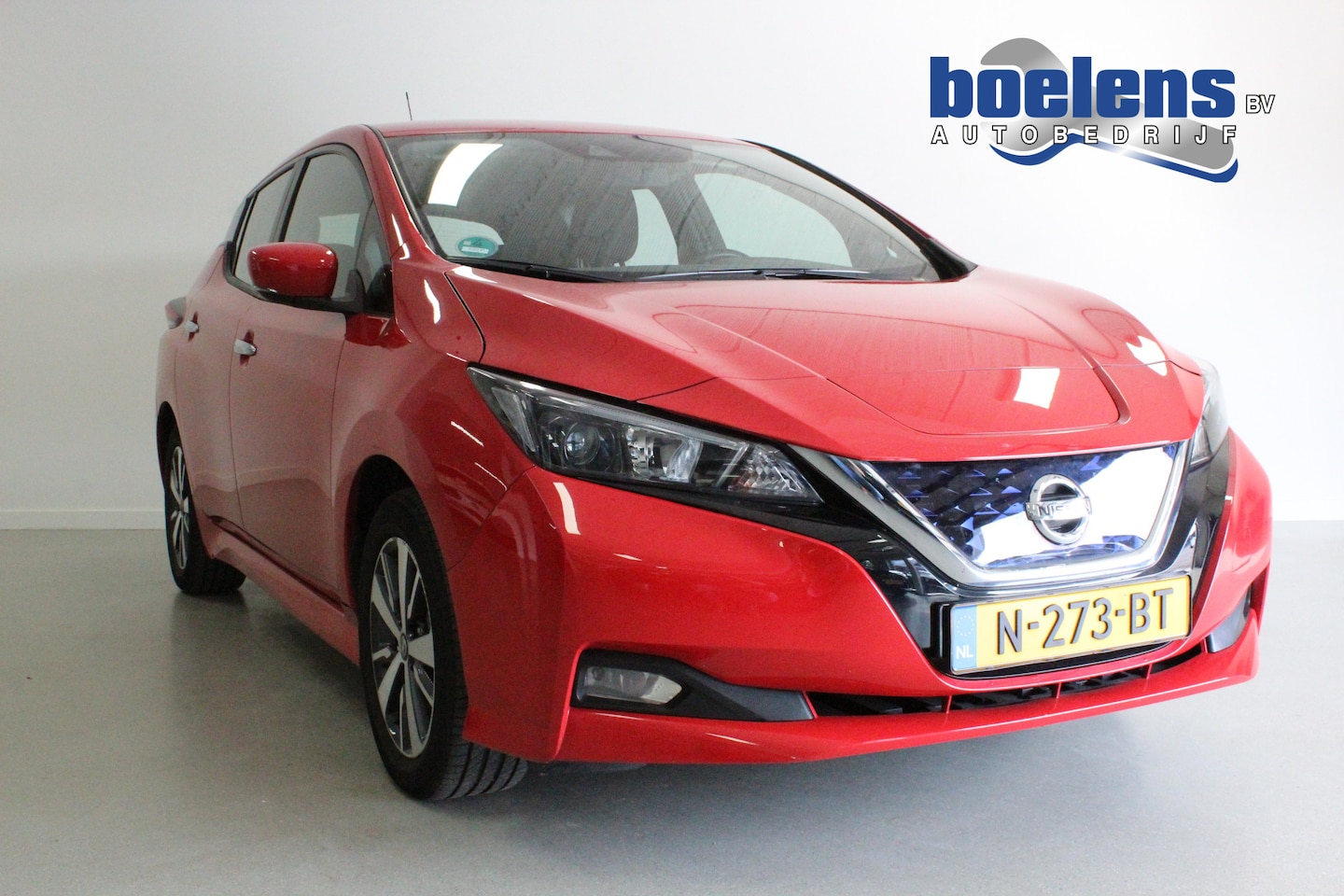Nissan LEAF - Acenta 40 kWh | NL-AUTO+N.A.P! | CARPLAY | 16'LMV | CLIMA | CAMERA | DAB-RADIO | BLINDSPOT - AutoWereld.nl