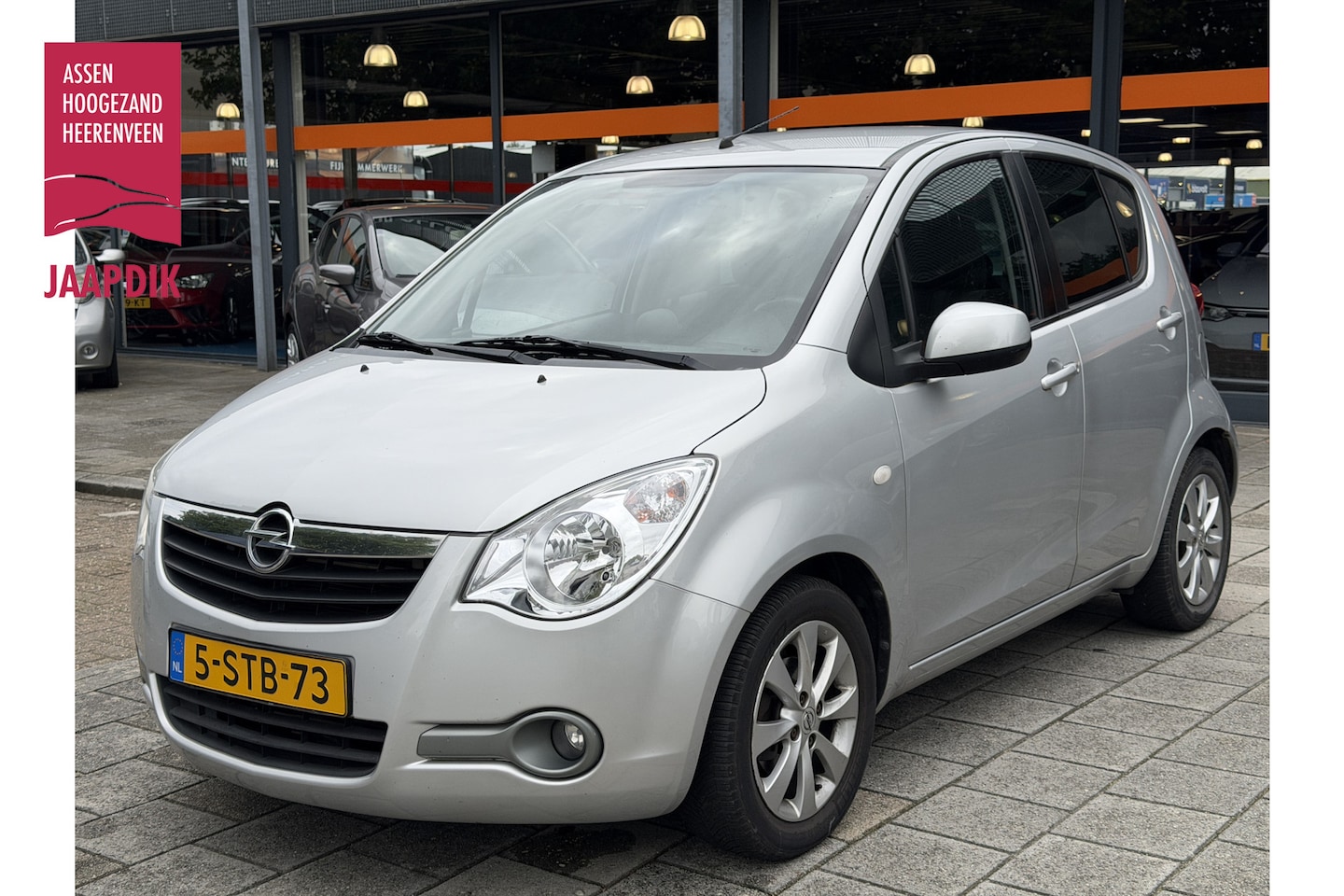 Opel Agila - BWJ 11-2013 | 1.0 68PK Berlin | AIRCO | LICHTMETAAL | DONKER GLAS | EL. PAKKET | LEDEREN S - AutoWereld.nl