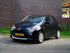 Toyota Aygo - 1.0 VVT-i x-play, Airco, Camera, Bluetooth, Elektr. Ramen voor, Ned. Auto