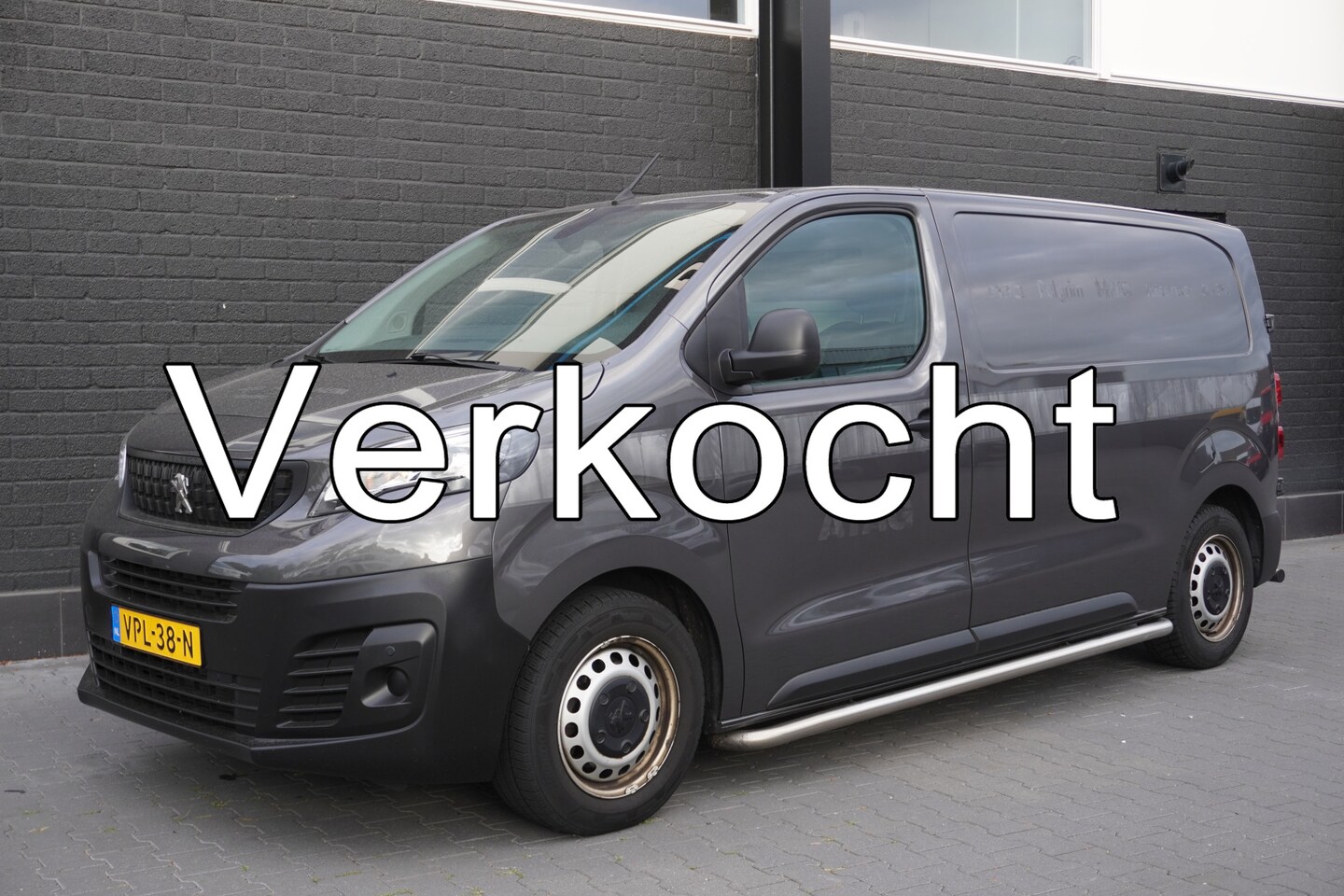 Peugeot Expert - 2.0 BlueHDI L2 145PK AUTOMAAT EURO 6 - Airco - PDC - Camera - €15.900,- Excl. - AutoWereld.nl