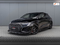 Audi RS3 - 2.5 TFSI quattro PANO/KEYLESS/B&O/CAMERA/MAXTON