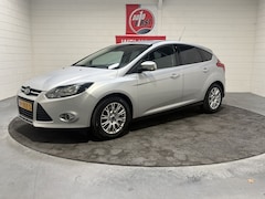 Ford Focus - 1.6 TI-VCT Titanium, Lage km stand, Volledig onderhouden, Cruise, Clima, Navi, Bluetooth,