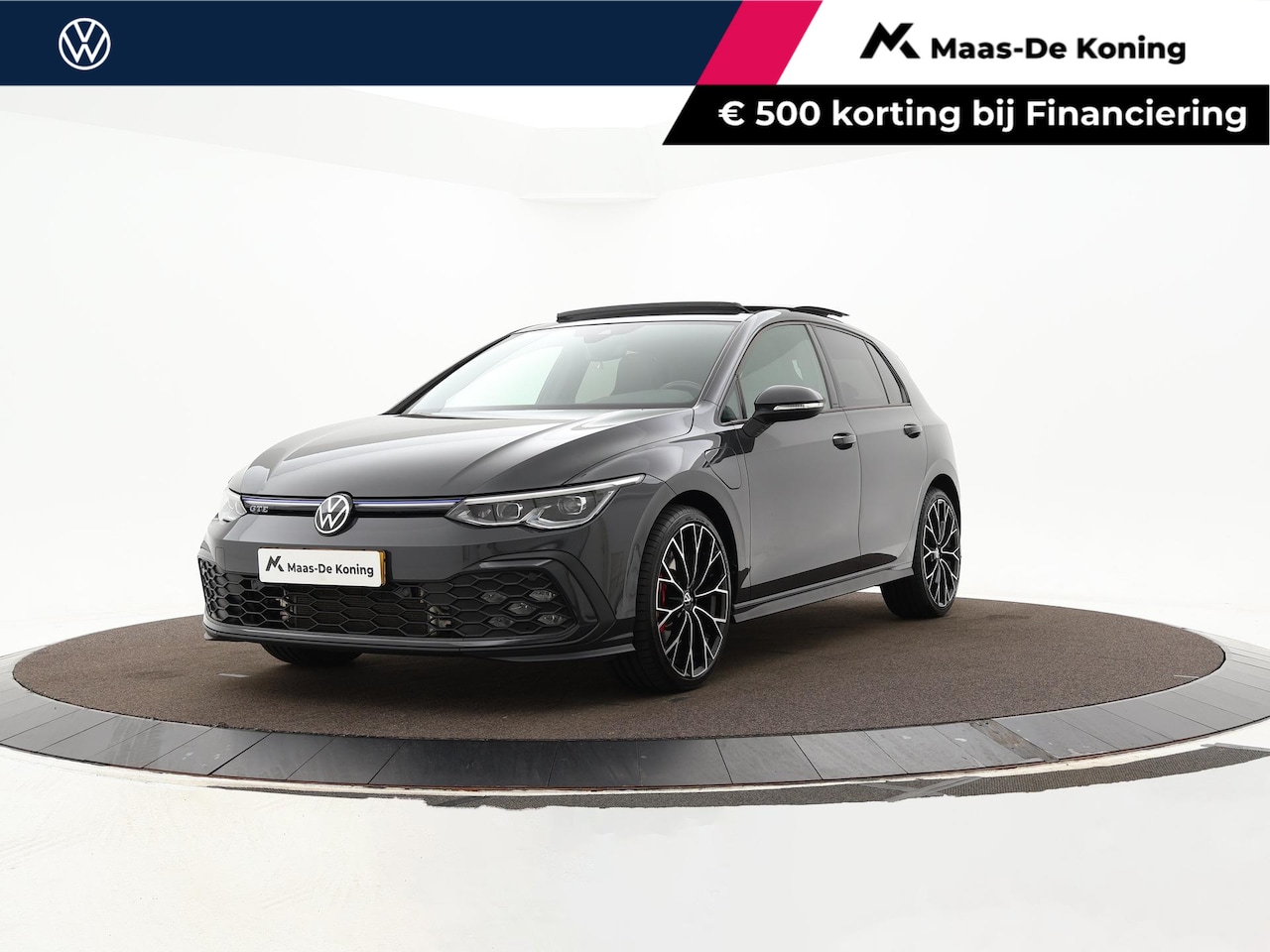 Volkswagen Golf - 1.4 245pk DSG eHybrid GTE · Panoramadak · Camera · Apple/Android Car Play · Stoelverwarmin - AutoWereld.nl