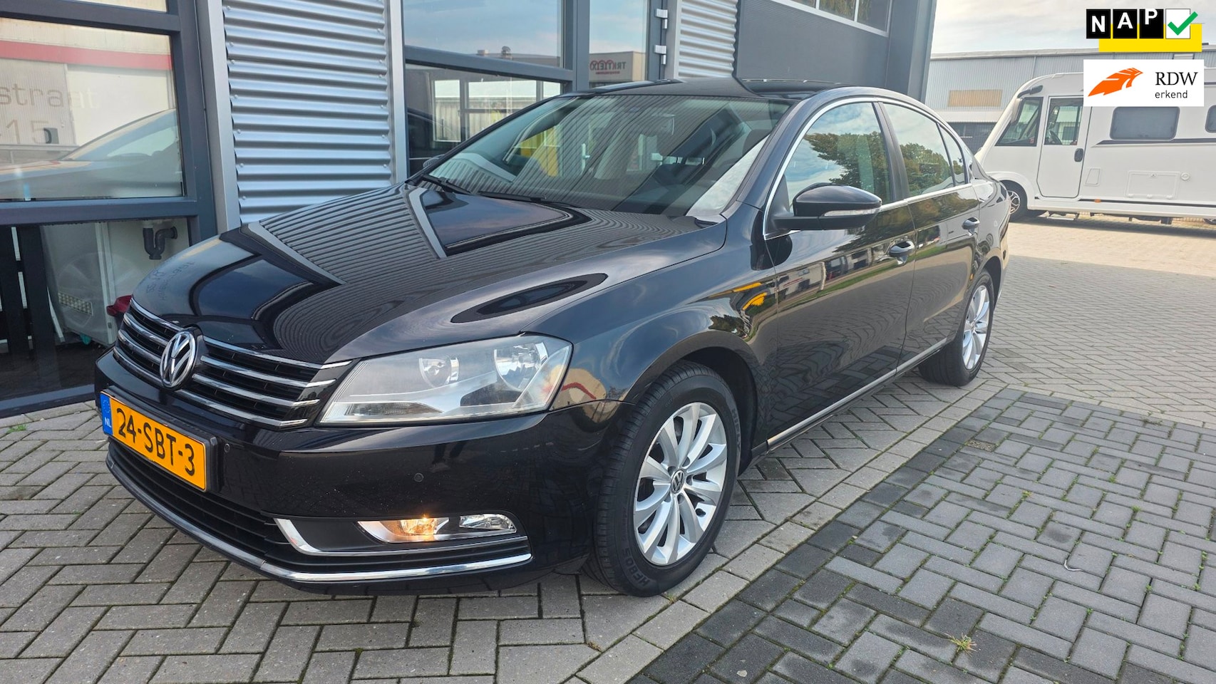 Volkswagen Passat - 1.4 TSI Comfortline BlueMotion 1.4 TSI Comfortline BlueMotion - AutoWereld.nl