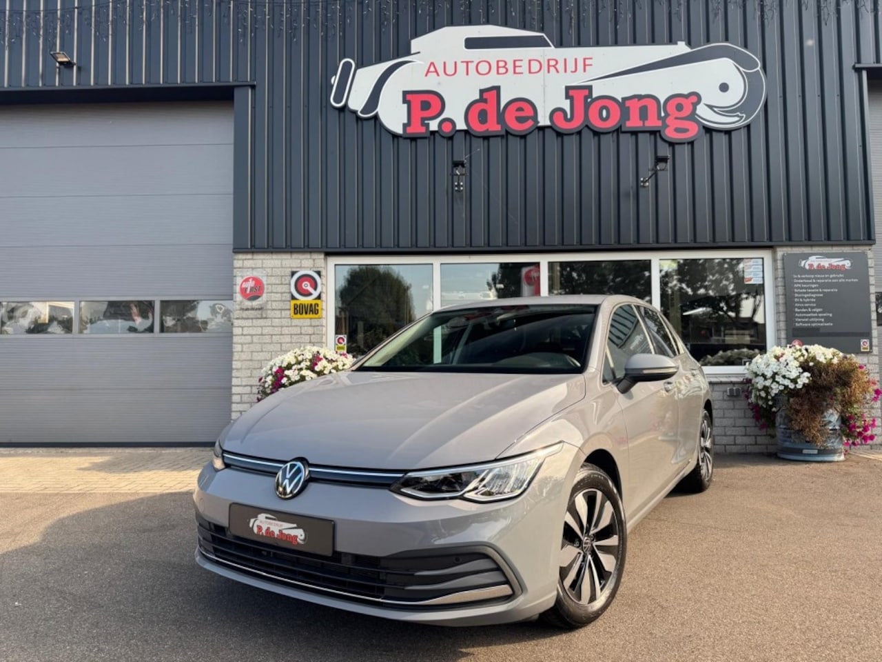 Volkswagen Golf - 1.0 TSI LIFE MOVE EDITION ACC Camera Stoelverwarming Navigatie Led Carplay etc. - AutoWereld.nl