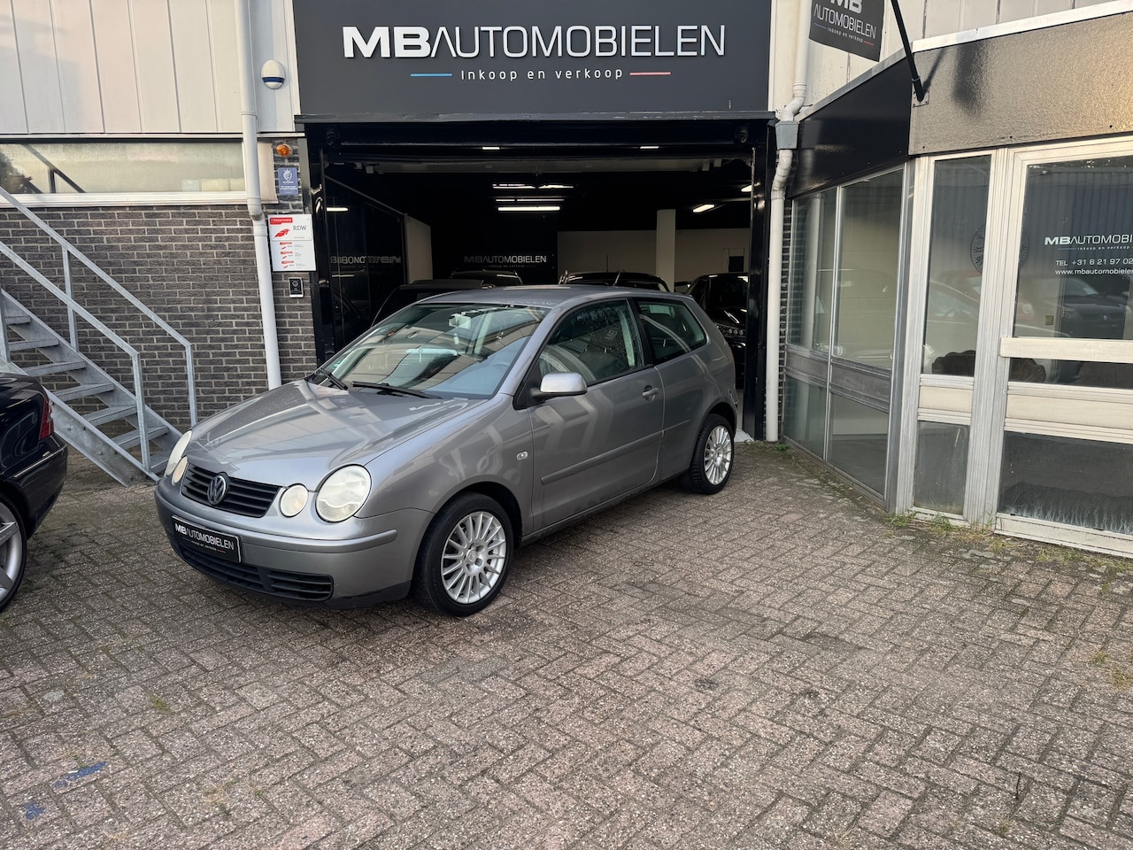 Volkswagen Polo - 1.2-12V Athene-3 deurs/APK/donker Grijs/ Lm Velgen/inruilkoopje! - AutoWereld.nl