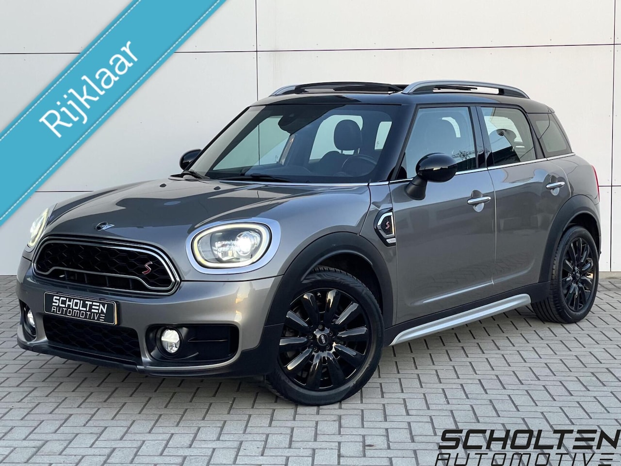 MINI Countryman - 2.0 Cooper S ALL4 Chili Pano Navi Leder Camera Trekhaak - AutoWereld.nl