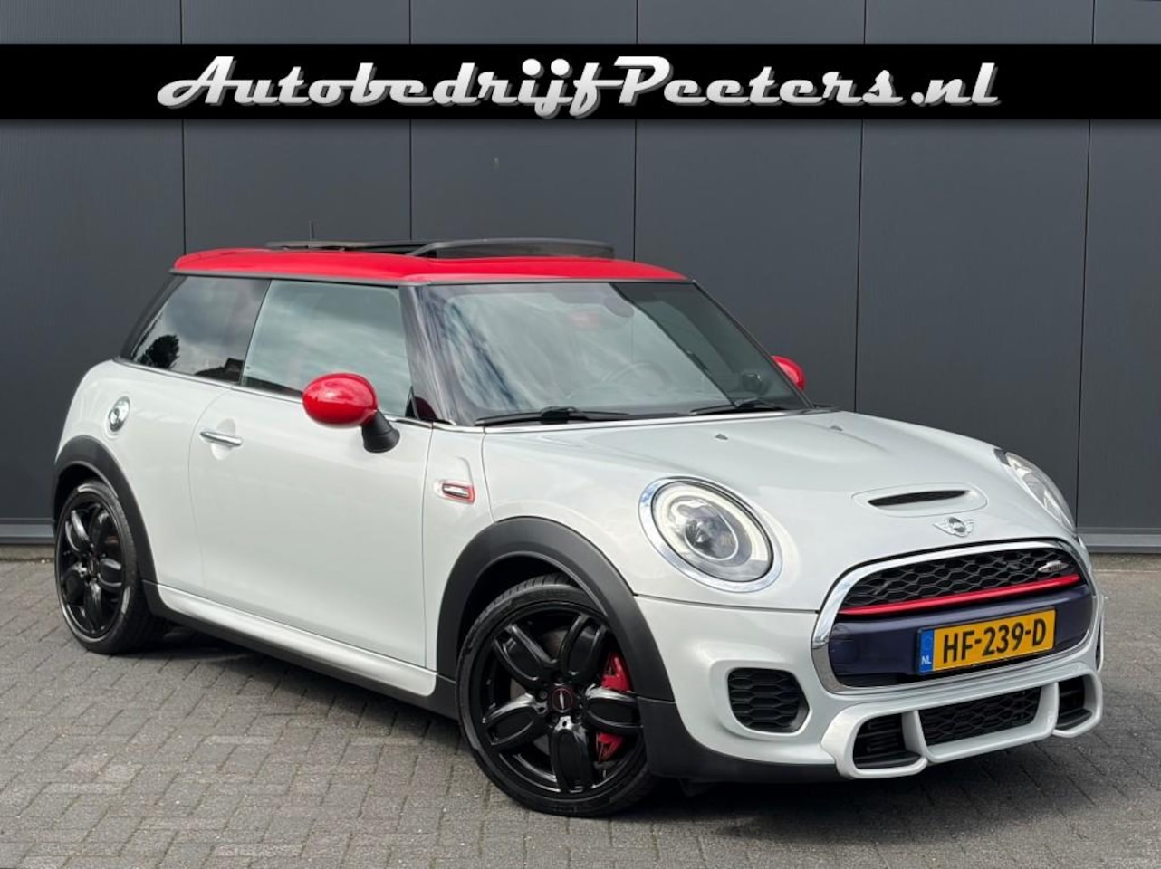 MINI Cooper - 2.0 231pk Aut. Pano JCW-stoelen HUD LED Carplay H/K NL-auto - AutoWereld.nl