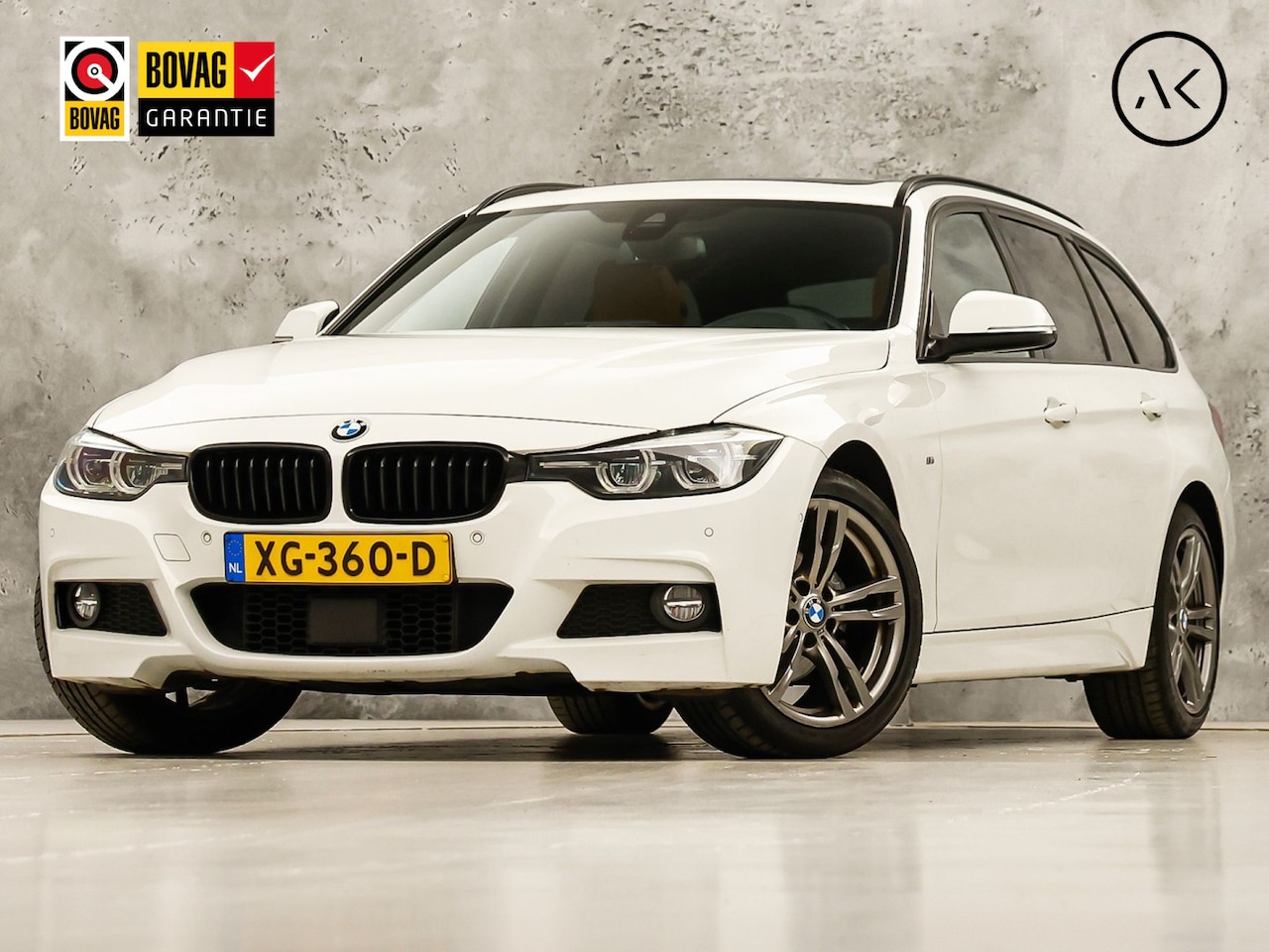 BMW 3-serie Touring - 320i xDrive M Sport High Executive 320Pk Automaat (PANORAMADAK, M PAKKET, DEALER ONDERHOUD - AutoWereld.nl