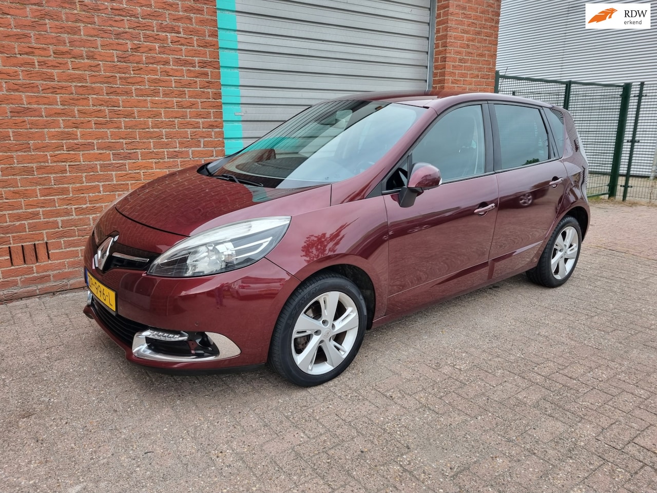 Renault Scénic - 1.2 TCe Bose 6-Bak Clima! Navi! Bj:2014 - AutoWereld.nl