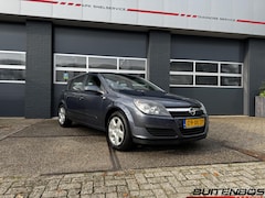 Opel Astra - 1.6 Executive