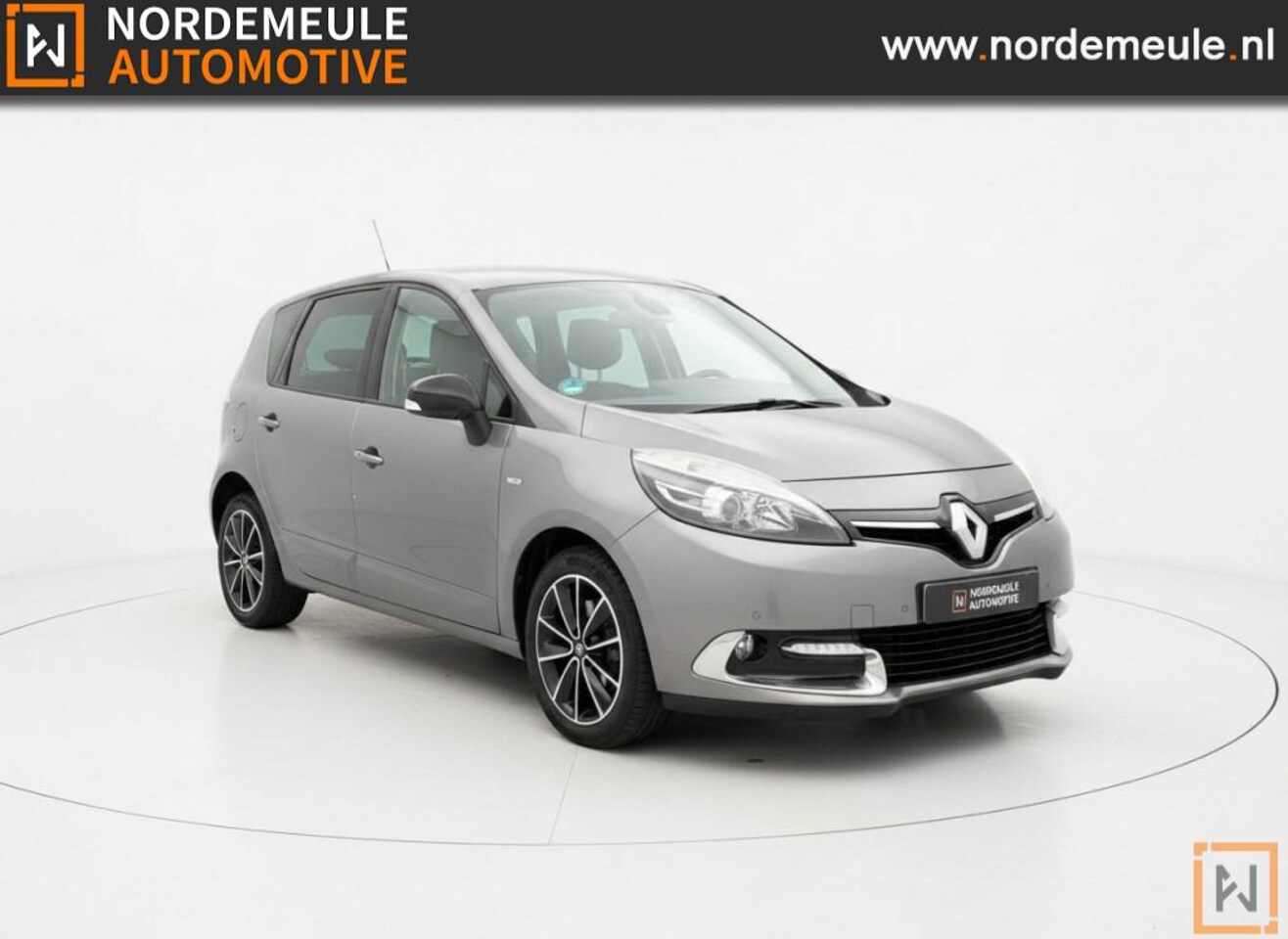Renault Scénic - 1.6 DCI BOSE. TREKHAAK, PDCS, NAVI - AutoWereld.nl