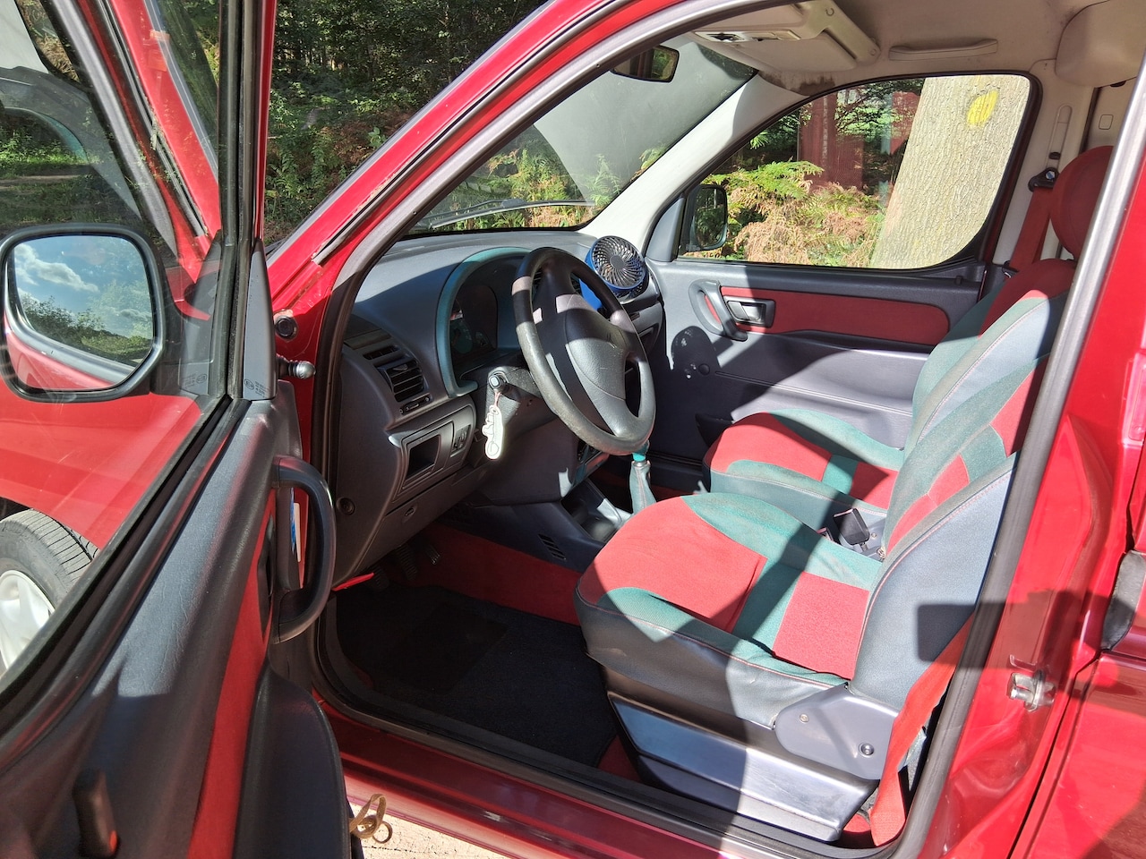 Citroën Berlingo - 1.4i Multispace Minicamper - AutoWereld.nl