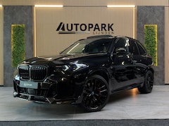 BMW X5 - XDrive50e M-SPORT|PANO|H&K|SOFTCLOSE|HuD|360 CAMERA|MEMORY|KEYLESS|TREKHAAK|22INCH|489PK|B