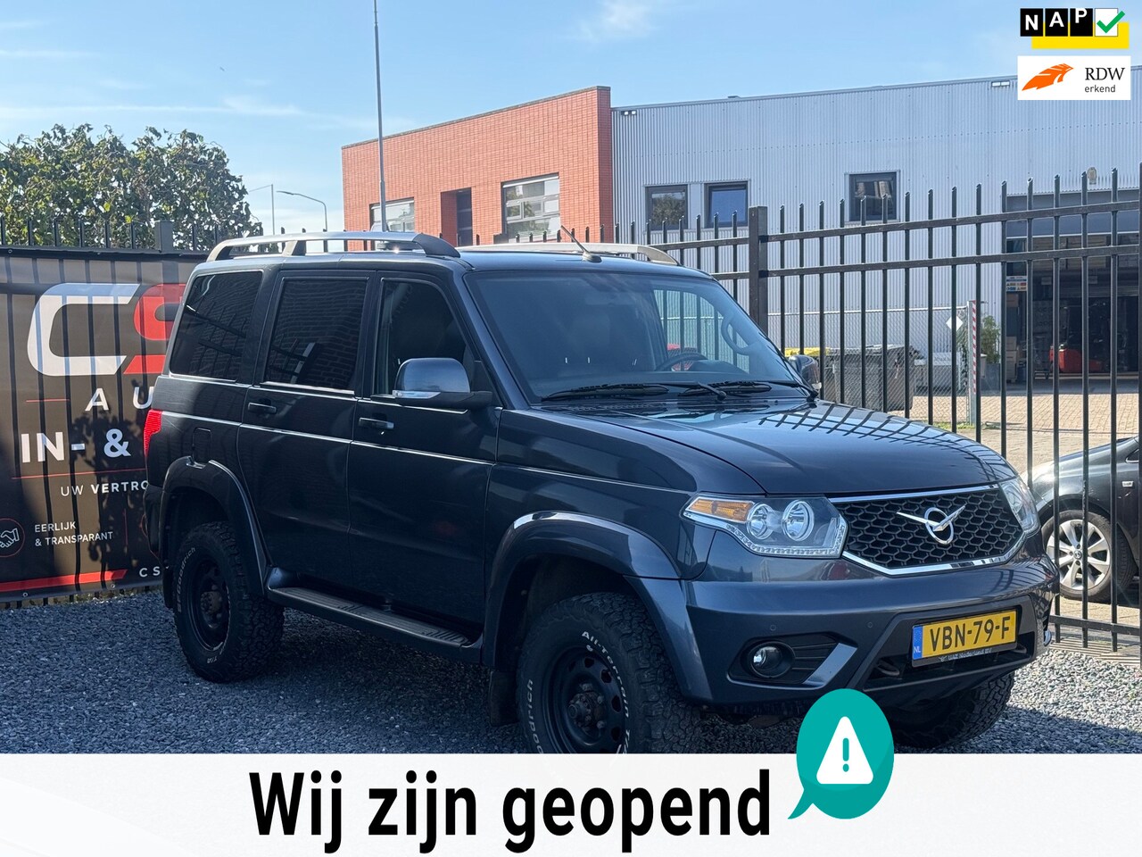UAZ Patriot - 2.7 Style AIRCO!CAMERA!BTW!GRIJS KENTEKEN! - AutoWereld.nl